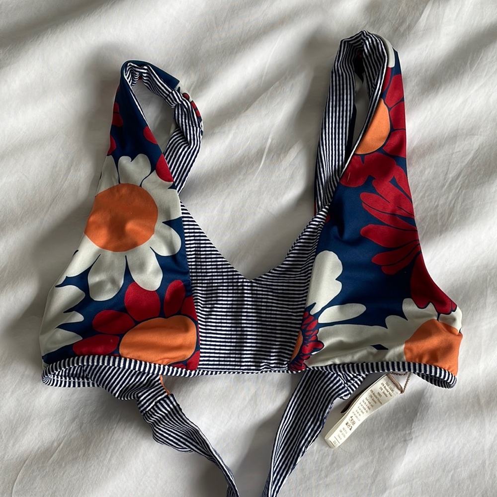 Seea reversible bikini top